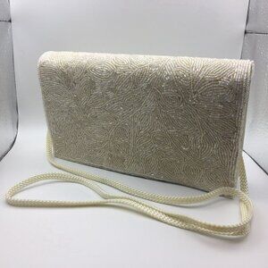 Vintage La Regale Womens White Beaded Purse Bag Handbag Evening Prom Formal